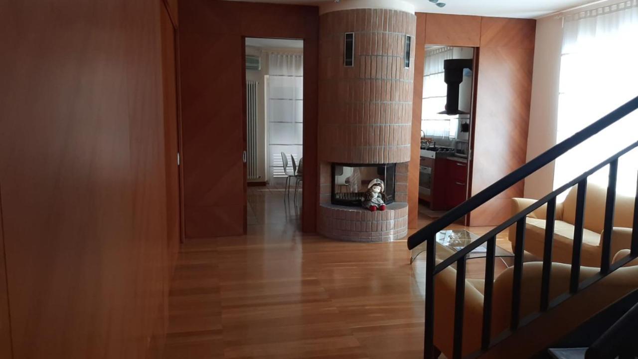 B & B Paradiso Loreto Ngoại thất bức ảnh
