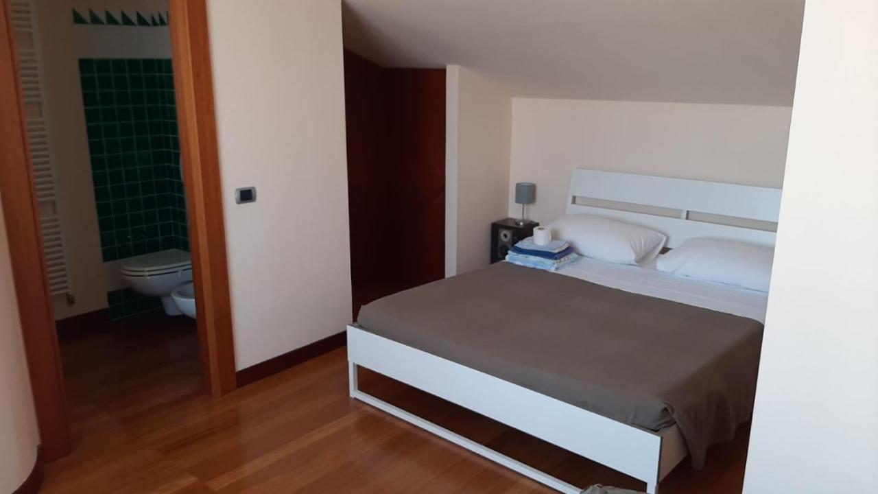 B & B Paradiso Loreto Ngoại thất bức ảnh