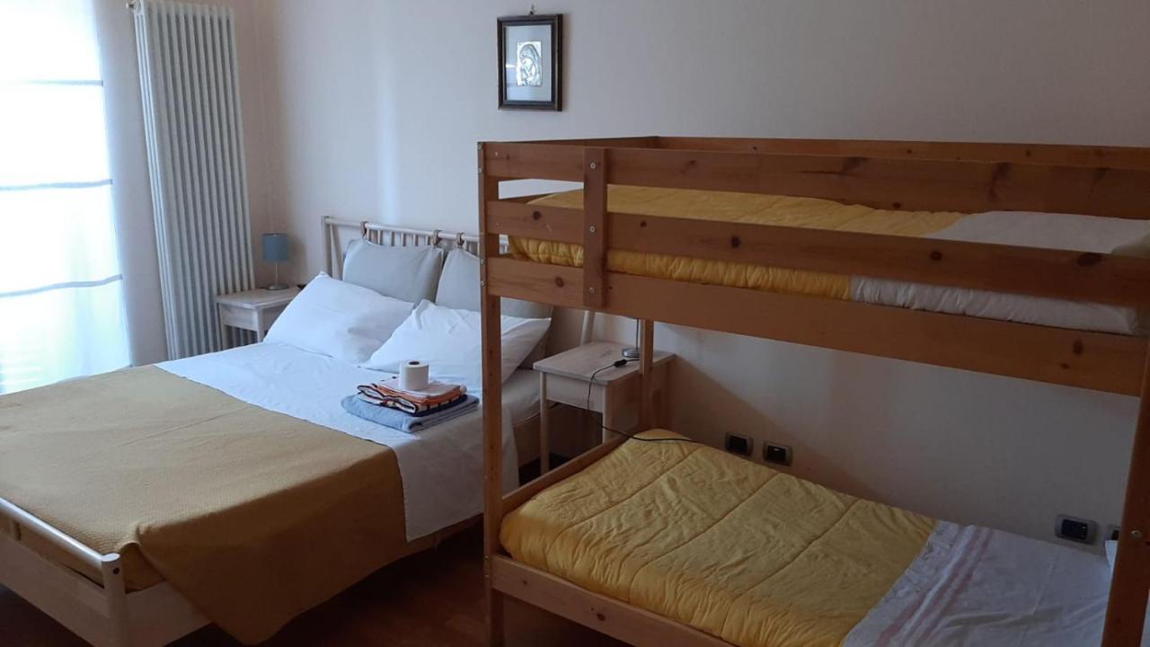 B & B Paradiso Loreto Ngoại thất bức ảnh